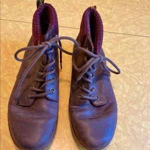BROWN DOC MARTIN BOOTS SIZE 8